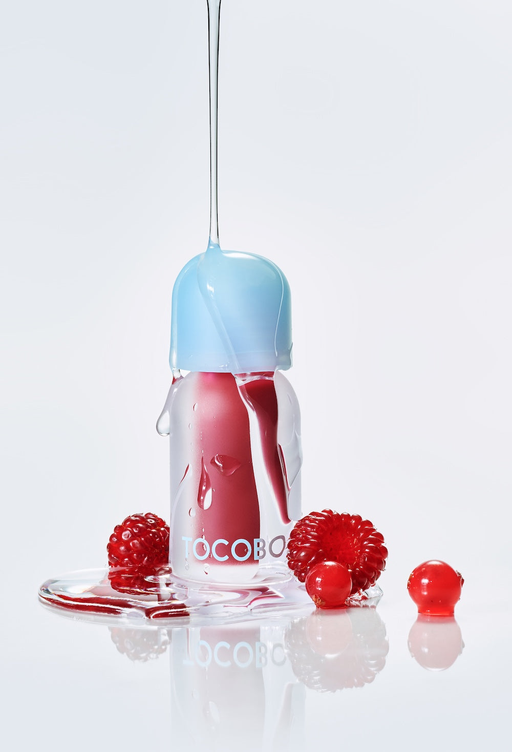 Juicy Berry Plumping Lip Oil 12 CHERRY ADE 4g