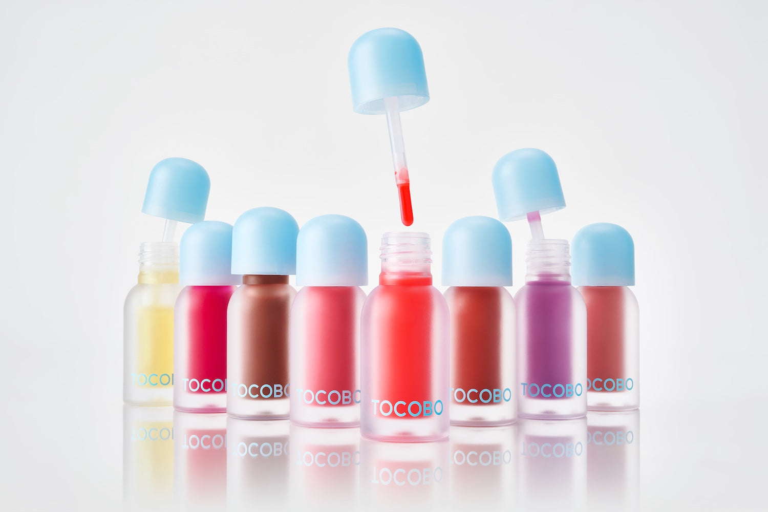 Juicy Berry Plumping Lip Oil 12 CHERRY ADE 4g