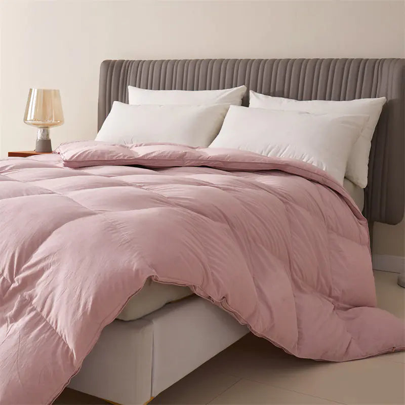 95% White Goose Down Winter Comforter for Hotels (King)