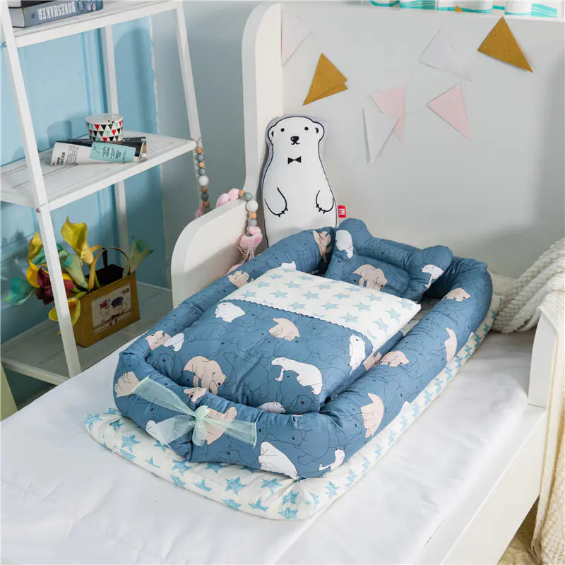 Foldable Portable Crib with Bionic Infant Mattress